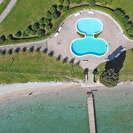 San Sivino With Pool By Wonderful Italy Appartement Manerba del Garda
